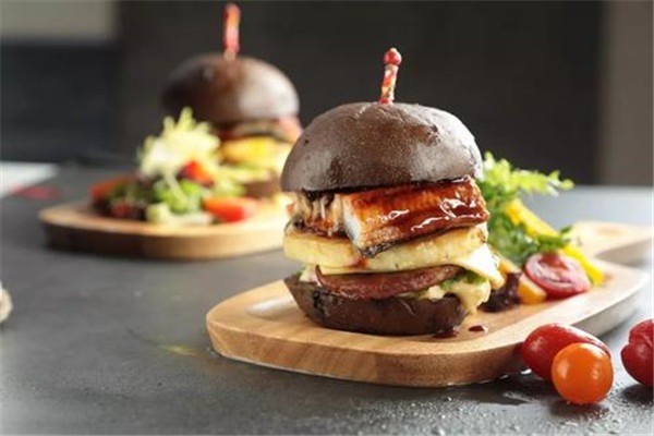 堡乐多炸鸡汉堡